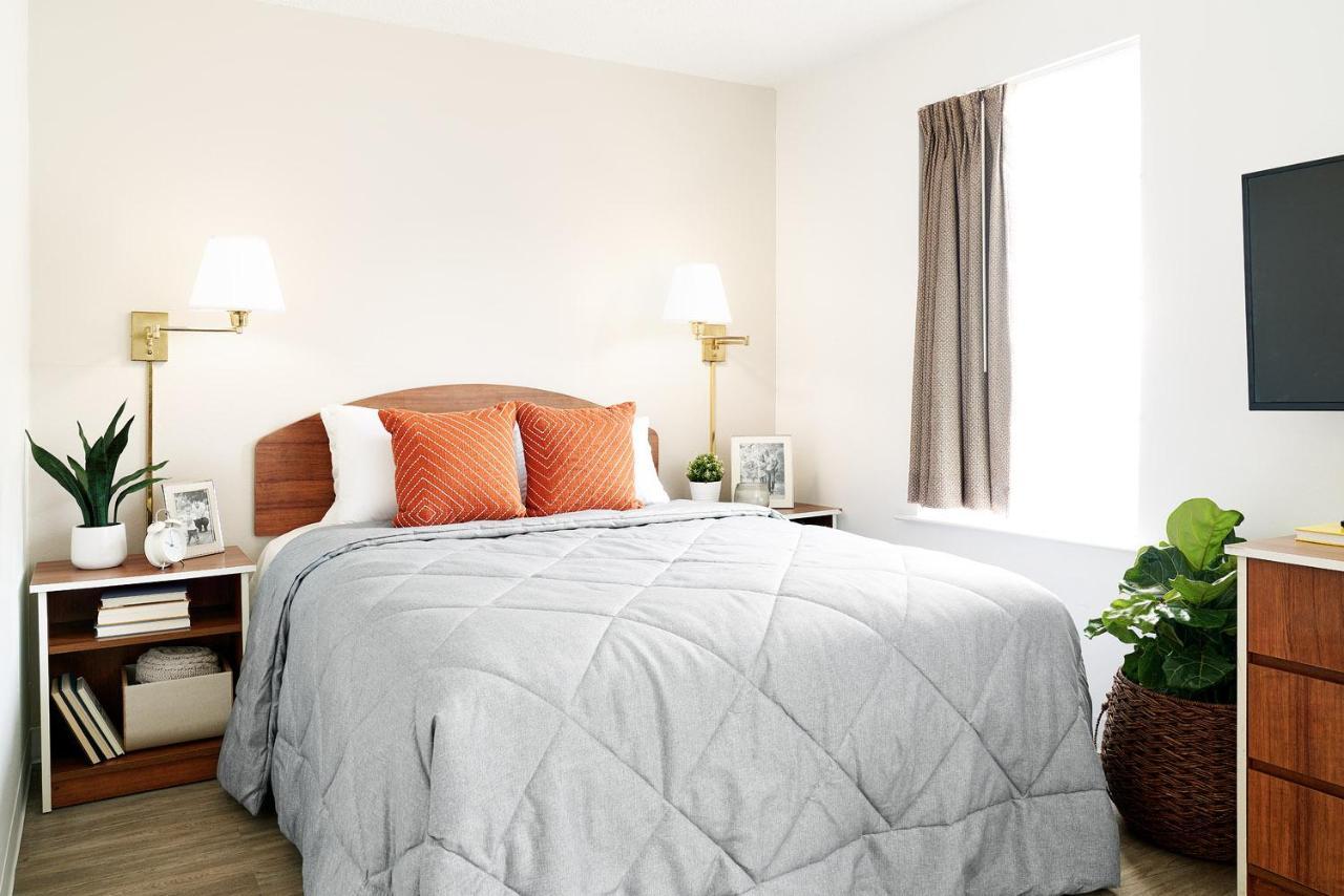 Intown Suites Extended Stay Indianapolis In -I70 Post Drive Dış mekan fotoğraf